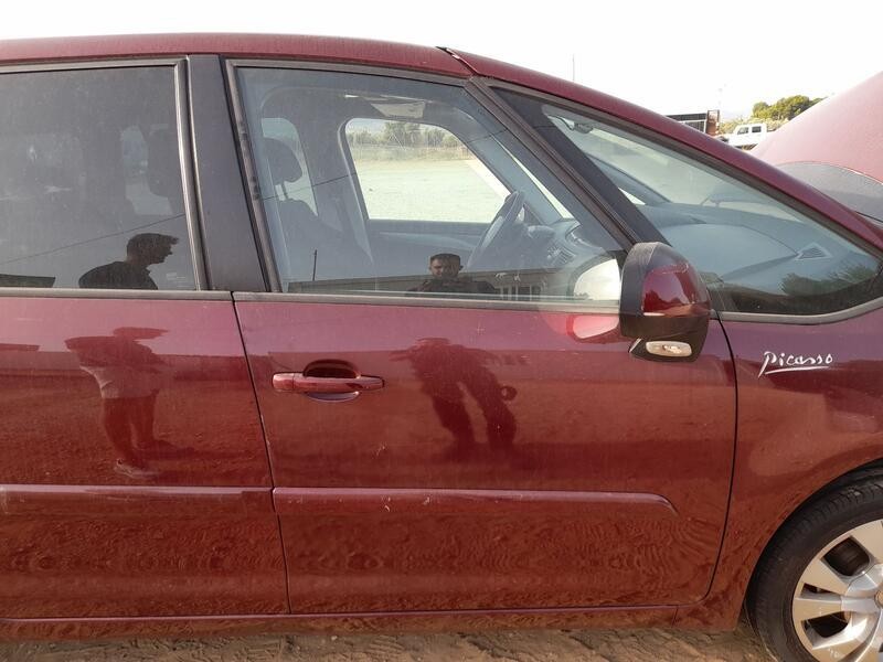 Recambio de puerta delantera derecha para citroën c4 grand picasso i (ua_) 1.6 hdi referencia OEM IAM 9004Y0 TOCADA 