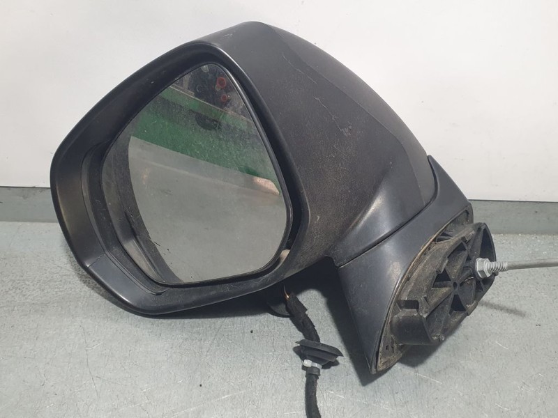 Recambio de retrovisor izquierdo para peugeot 5008 allure referencia OEM IAM 8151PF  ELECTRICO 6 CABLES ROZADO Y RAJADO