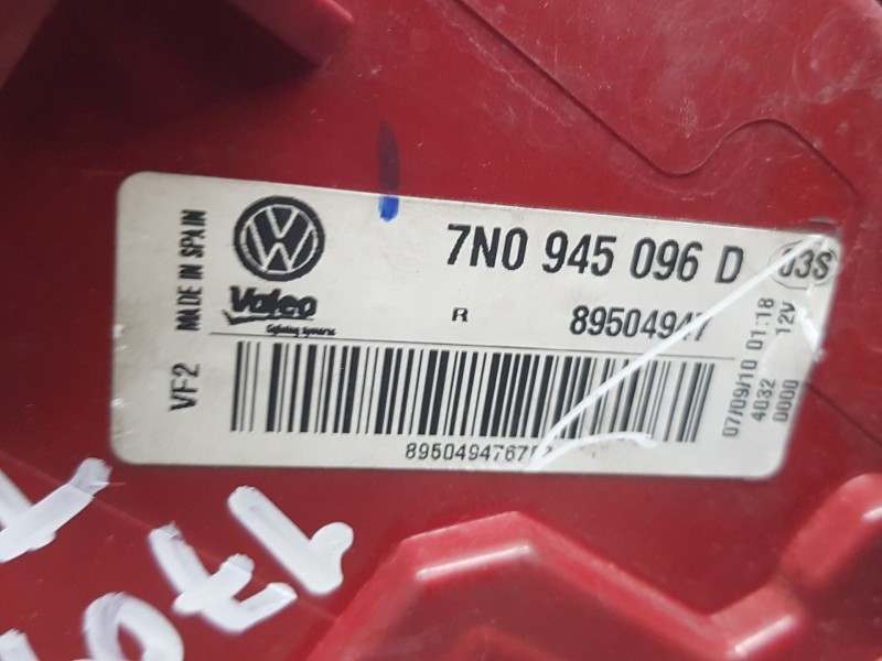 Recambio de piloto trasero derecho exterior para volkswagen sharan (7n1, 7n2) 2.0 tdi referencia OEM IAM 7N0945096D VALEO 895049