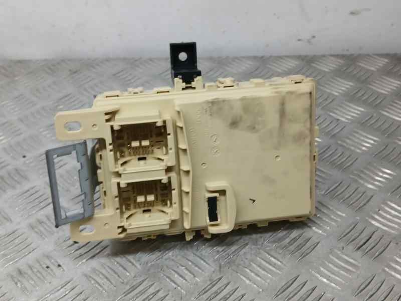 Recambio de caja reles / fusibles para kia stonic (ybcuv) concept referencia OEM IAM 91955H8570  