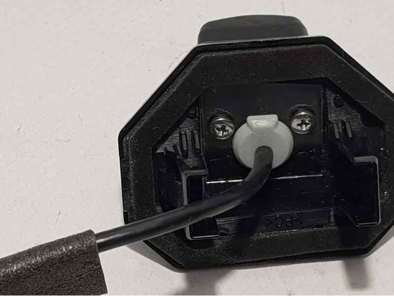 Recambio de camara vision trasera para suzuki ignis (/mf) glx referencia OEM IAM 3997062RA0FG1 C38N122B0078A FUJITSU