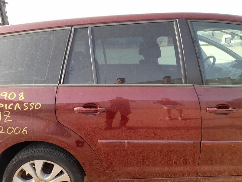 Recambio de puerta trasera derecha para citroën c4 grand picasso i (ua_) 1.6 hdi referencia OEM IAM 9008P6  