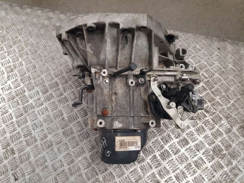 Recambio de caja cambios para nissan micra v (k14) acenta referencia OEM IAM JR5055 A041610 5VELOCIDADES