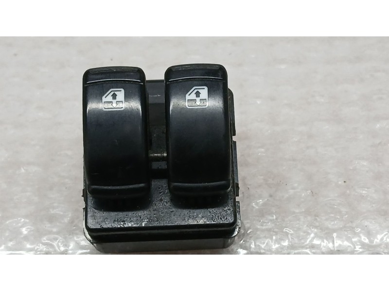 Recambio de mando elevalunas delantero izquierdo para chevrolet aveo / kalos hatchback (t250, t255) 1.2 referencia OEM IAM 96652