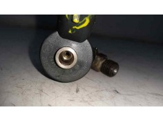 Recambio de inyector para toyota yaris 1.4 turbodiesel cat referencia OEM IAM 0445110154 236700N010 BOSCH