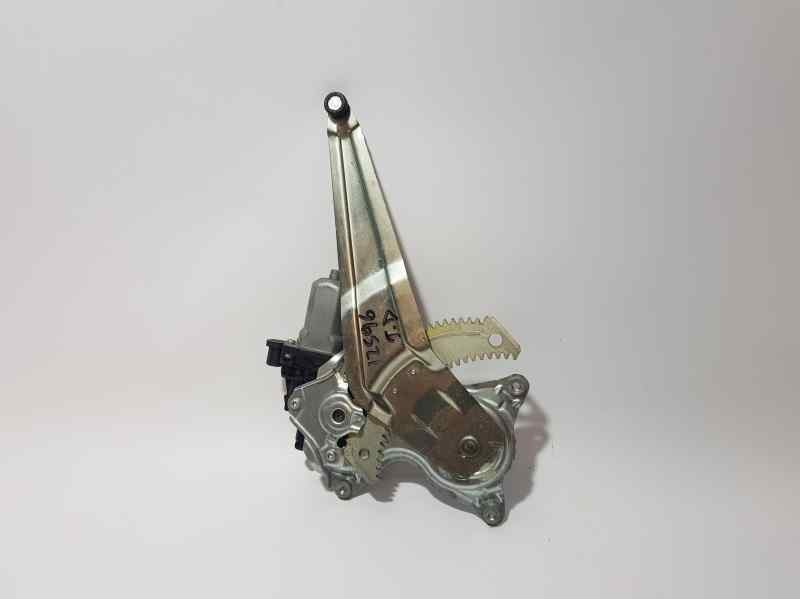 Recambio de elevalunas trasero derecho para suzuki swift azg (nz) glx referencia OEM IAM  2 PINS ELECTRICO