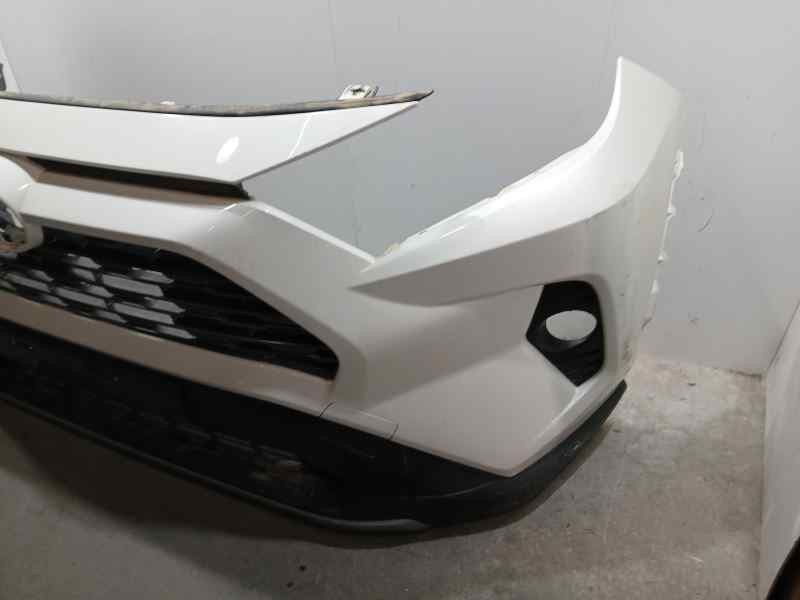 Recambio de paragolpes delantero para toyota rav4 hybrid 4x4 advance referencia OEM IAM 1909383511  TOCADO