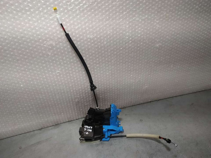 Recambio de cerradura puerta trasera izquierda para kia cee´d concept referencia OEM IAM 81410A2400  4 PINES