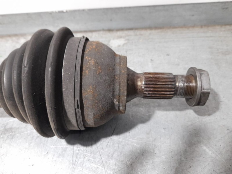 Recambio de transmision delantera izquierda para peugeot 5008 allure referencia OEM IAM 9661107380  