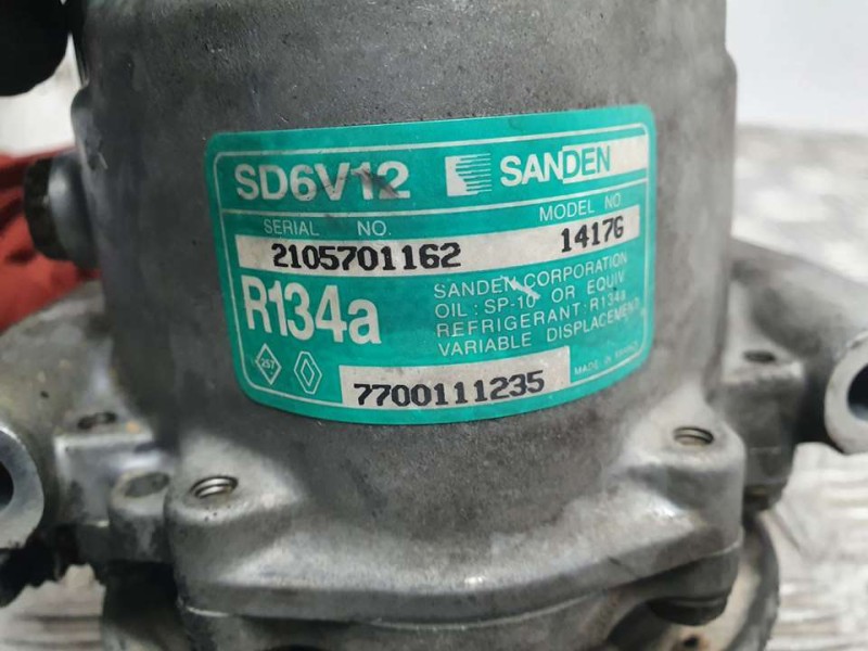 Recambio de compresor aire acondicionado para renault clio ii fase i (b/cbo) 1.9 d rn referencia OEM IAM 7700111235 SD6V12 SANDE