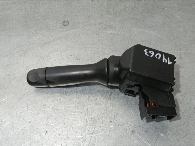 Recambio de mando limpia para toyota yaris (ksp9/scp9/nlp9) básico referencia OEM IAM 846520D030  