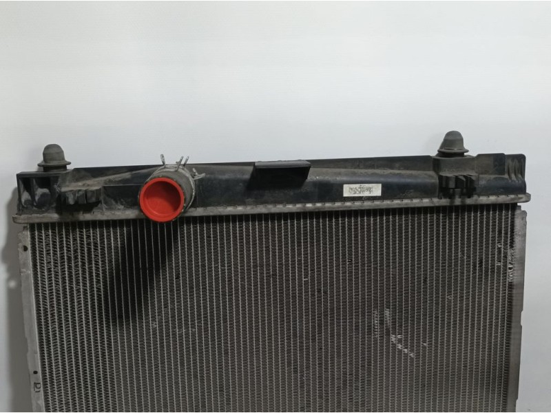 Recambio de radiador agua para toyota yaris (ksp9/scp9/nlp9) básico referencia OEM IAM 4221333843  