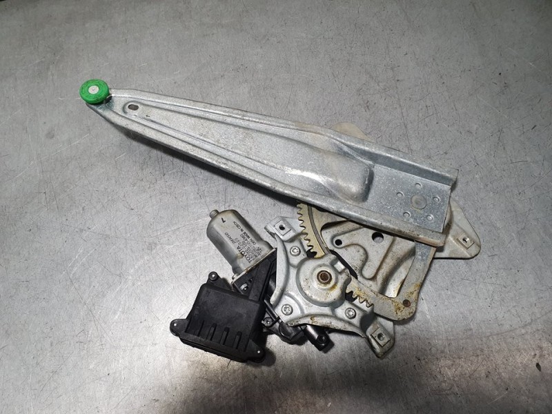 Recambio de elevalunas trasero derecho para toyota avensis (t27) active referencia OEM IAM SIN REF  ELECTRICO 10 PINES