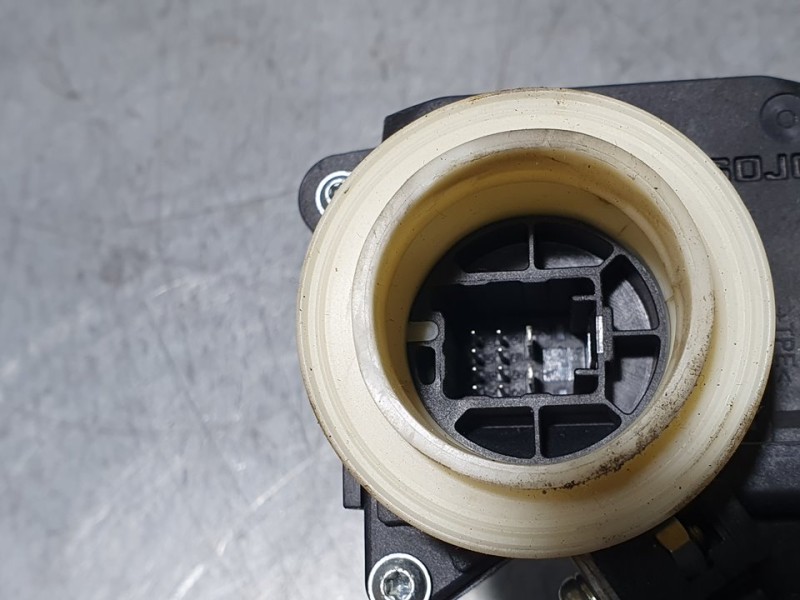 Recambio de elevalunas trasero derecho para toyota avensis (t27) active referencia OEM IAM SIN REF  ELECTRICO 10 PINES