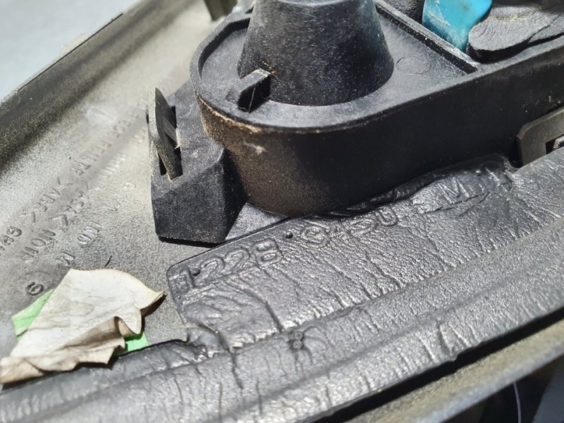 Recambio de retrovisor izquierdo para citroën c5 break 2.0 hdi premier referencia OEM IAM SIN REF  ELECTRICO 5 Y 2 CABLES