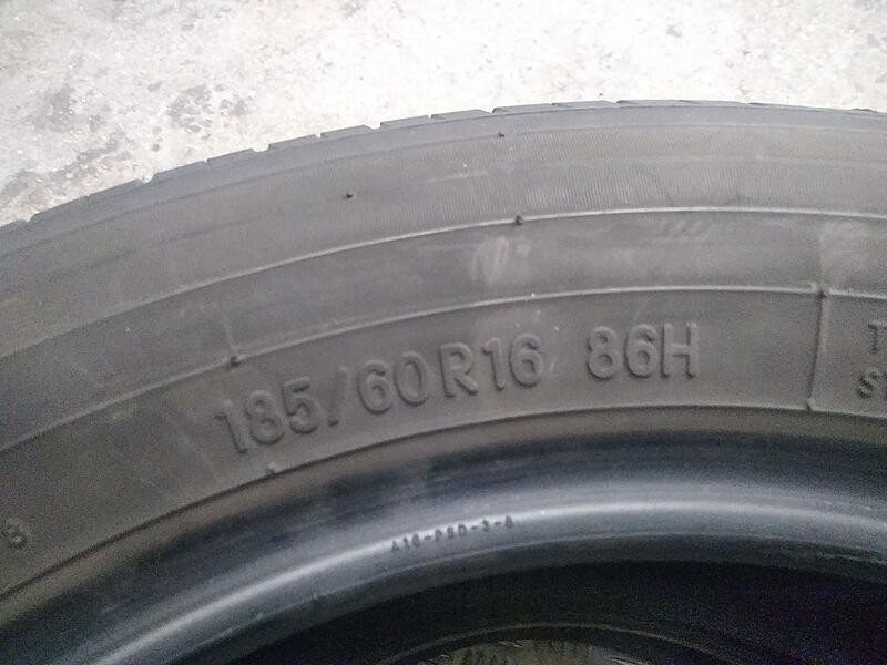 Recambio de neumatico pareja para neumaticos reutilizados - referencia OEM IAM 185601686H TOYO 185/60/16/86H