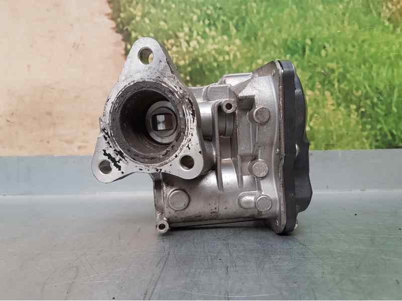 Recambio de valvula egr para renault clio iv business referencia OEM IAM 147104647R HU1501000211 DENSO