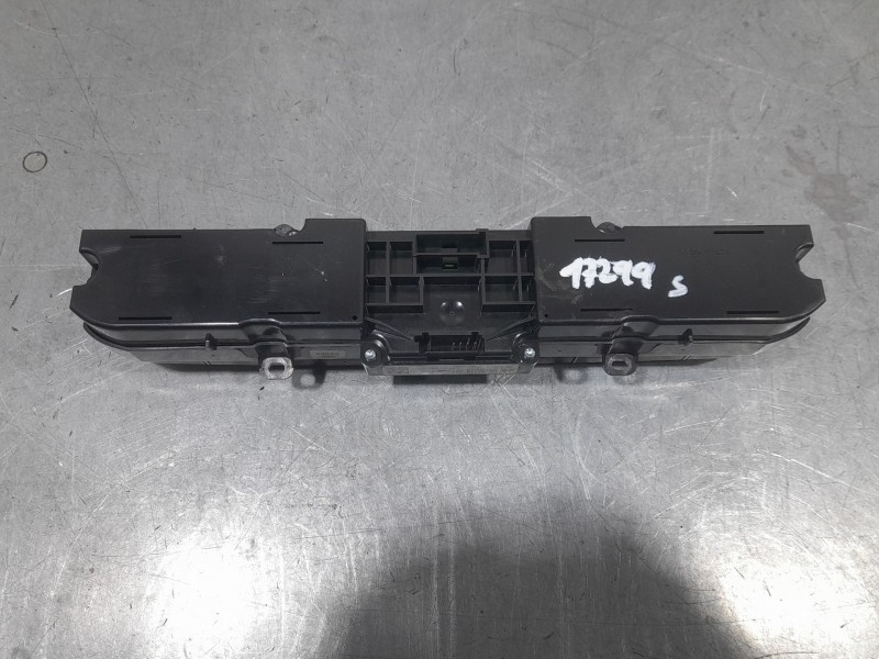 Recambio de warning para mercedes-benz vito / mixto furgoneta (w639) 110 cdi (639.601, 639.603, 639.605) referencia OEM IAM A639