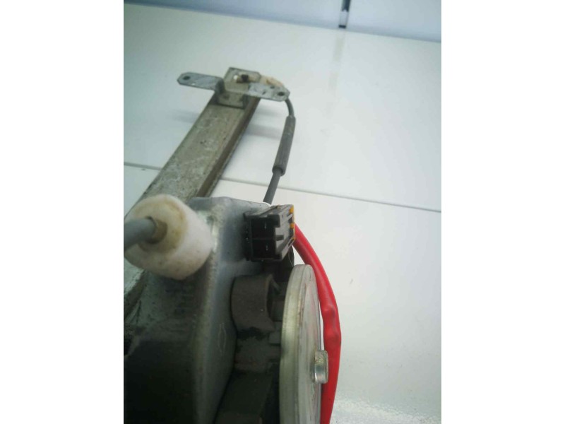 Recambio de elevalunas delantero derecho para nissan almera (n15) gx referencia OEM IAM MMR52167  DOS PINS