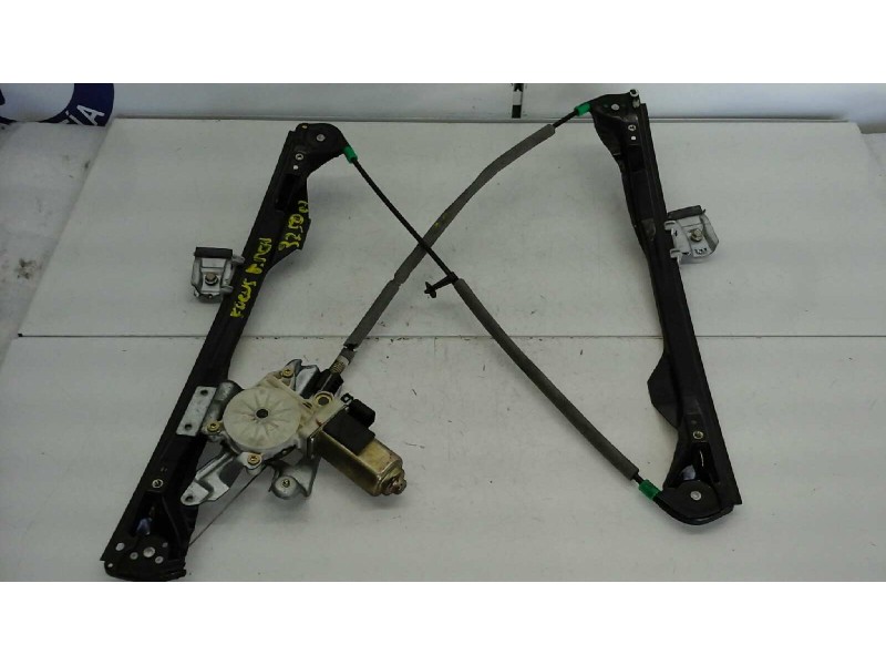 Recambio de elevalunas delantero derecho para ford focus berlina (cak) ghia referencia OEM IAM  2 PINS ELECTRICO
