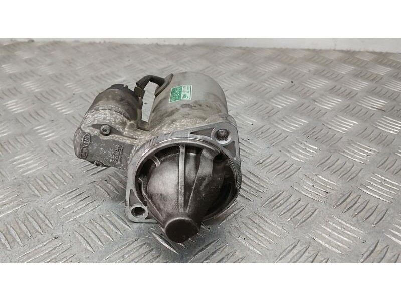 Recambio de motor arranque para kia cee´d concept referencia OEM IAM 3610003831 VALEO 1211179