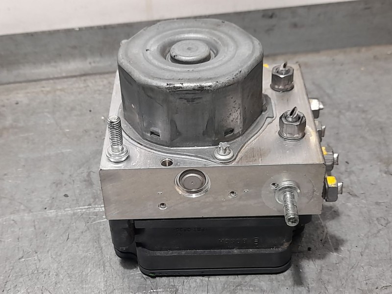 Recambio de abs para dacia sandero stepway referencia OEM IAM 476603249R  