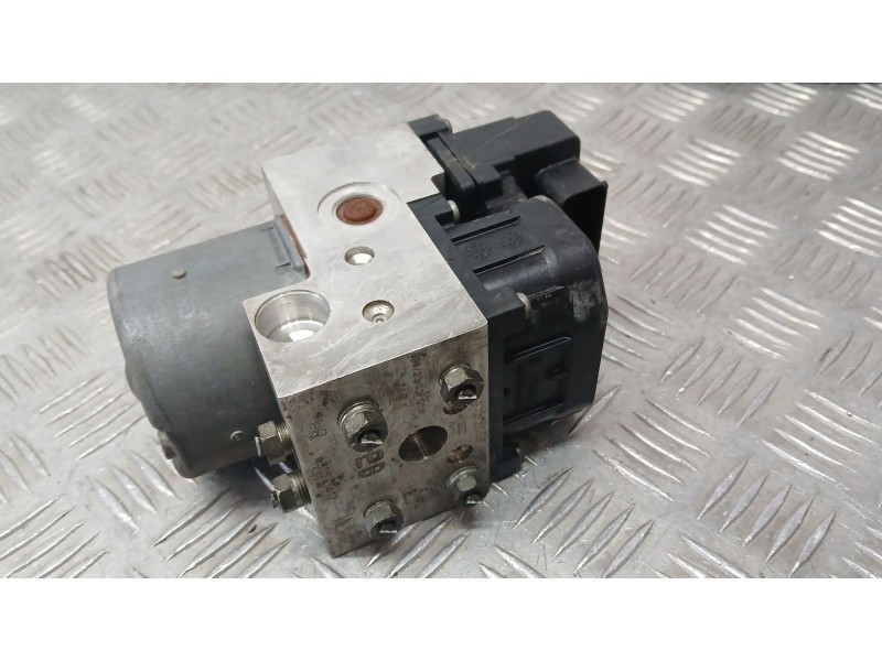 Recambio de abs para opel astra g hatchback (t98) 1.7 cdti (f08, f48) referencia OEM IAM 90581417 BOSCH 0265216651