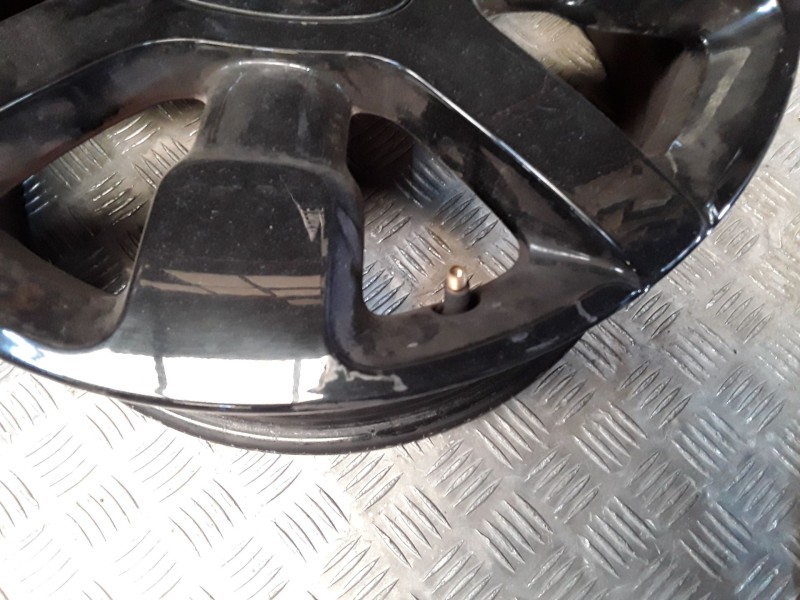 Recambio de juego llantas aluminio para citroën c4 cactus 1.5 bluehdi 100 referencia OEM IAM 6.5X17 4 TORN ET19 ALUMINIO ROZADAS