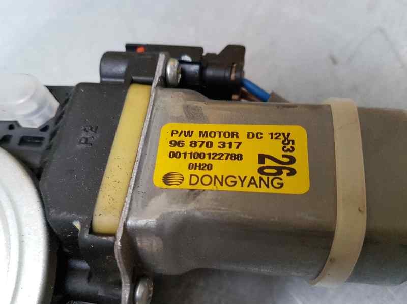 Recambio de elevalunas delantero derecho para chevrolet aveo ls referencia OEM IAM 96870317 2 PINS ELECTRICO