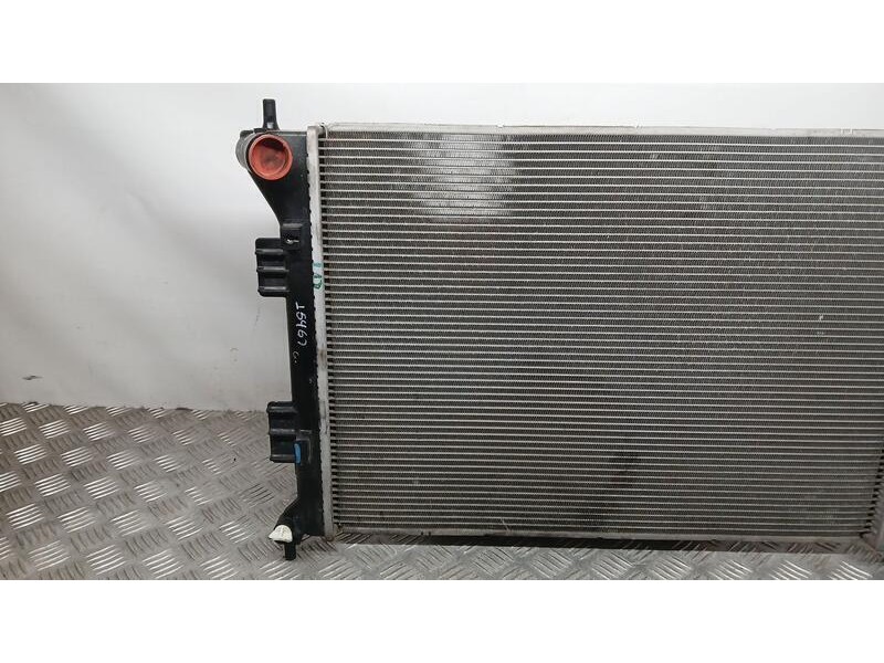 Recambio de radiador agua para kia cee´d concept referencia OEM IAM 253103X011  