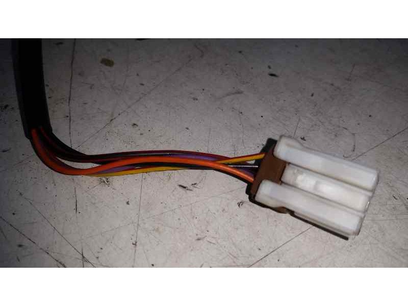 Recambio de retrovisor izquierdo para volvo s40 berlina 1.8 16v referencia OEM IAM  5 CABLES ELECTRICO