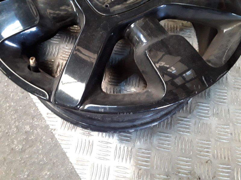 Recambio de juego llantas aluminio para citroën c4 cactus 1.5 bluehdi 100 referencia OEM IAM 6.5X17 4 TORN ET19 ALUMINIO ROZADAS