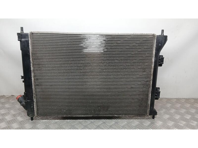 Recambio de radiador agua para kia cee´d concept referencia OEM IAM 253103X011  