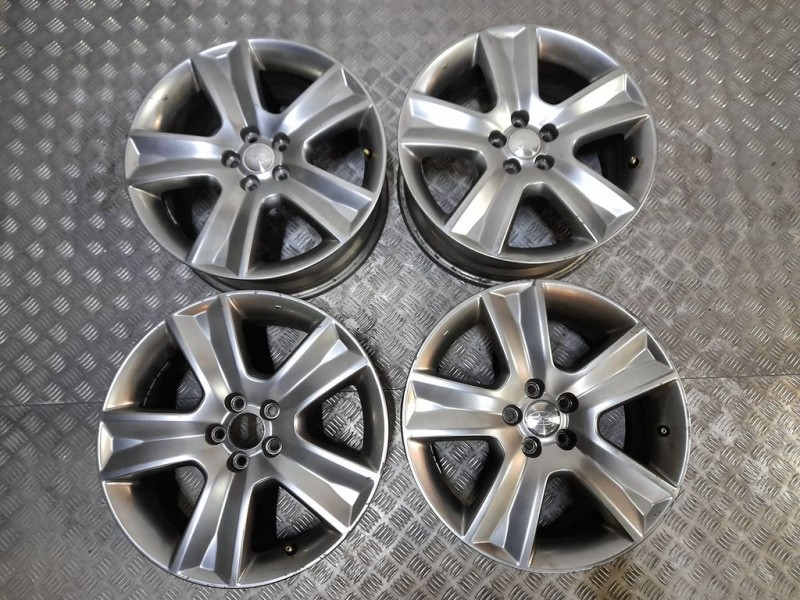 Recambio de juego llantas aluminio para subaru legacy familiar/outback b13 (bp) 2.5i outback referencia OEM IAM 7X17 5 TORN ET 4