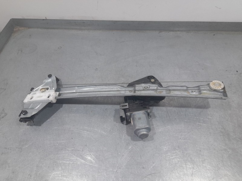 Recambio de elevalunas delantero derecho para citroën c4 ii (nc_) 1.6 bluehdi 100 referencia OEM IAM 430106C0 121786AVD 