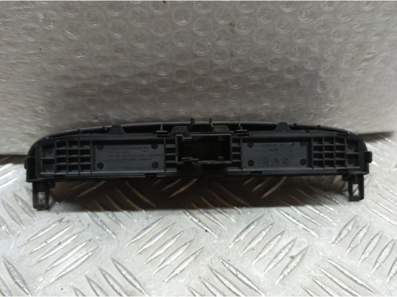 Recambio de warning para peugeot 308 sw sport referencia OEM IAM 9659215177 03069010 