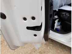 CERRADURA PUERTA TRASERA IZQUIERDA 2435735 