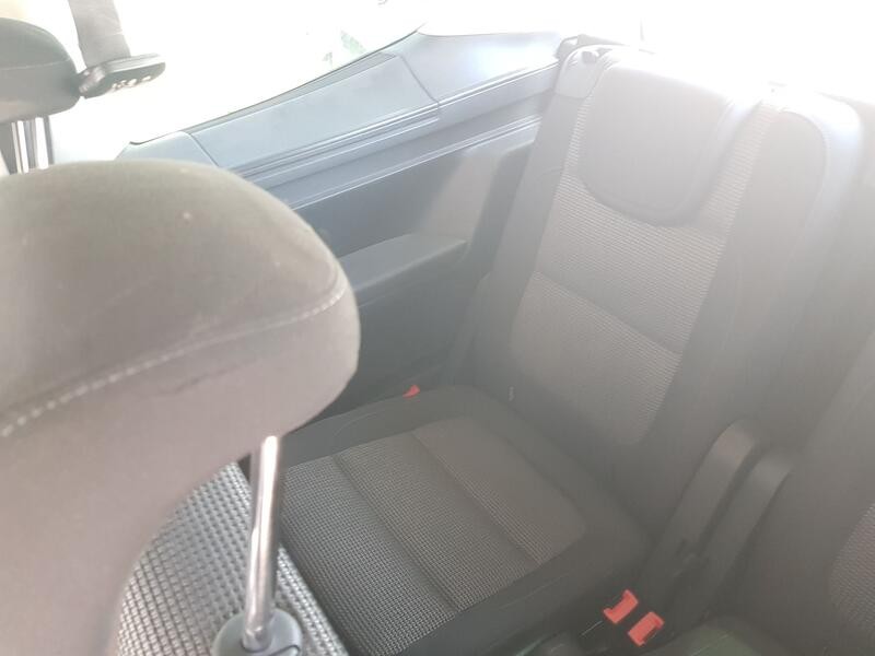 Recambio de asiento trasero derecho para volkswagen sharan (7n1, 7n2) 2.0 tdi referencia OEM IAM   TERCERA FILA