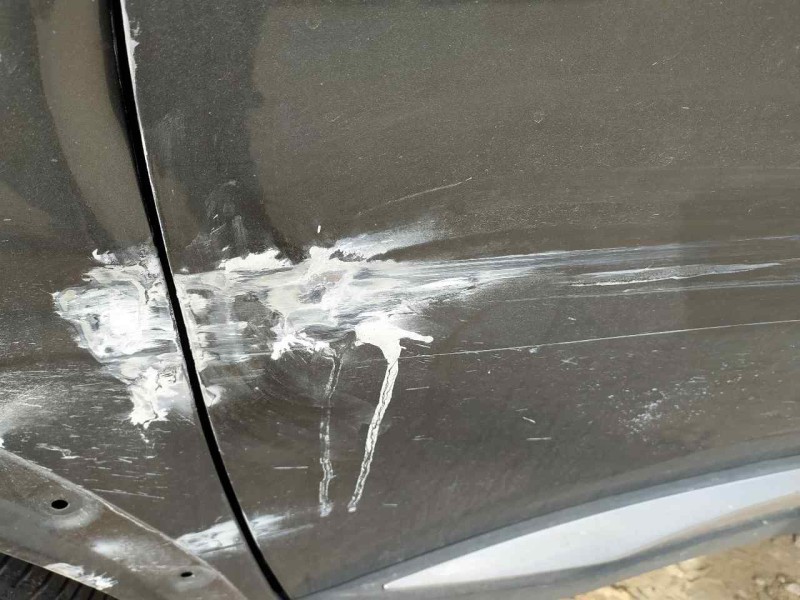 Recambio de puerta delantera izquierda para peugeot 3008 gt-line referencia OEM IAM 9812306480  MUY TOCADA