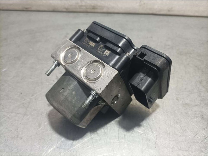 Recambio de abs para renault kadjar experience referencia OEM IAM 476606749R 269620 BOSCH