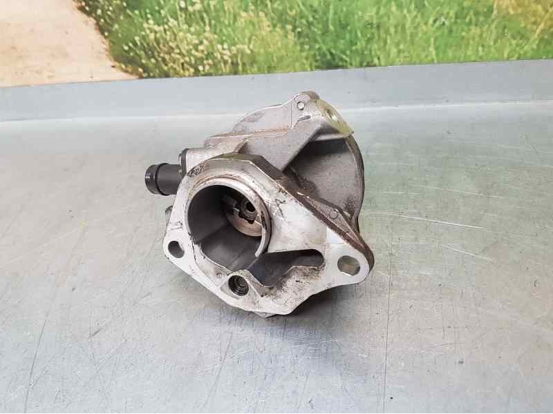 Recambio de depresor freno / bomba vacio para renault clio iv business referencia OEM IAM 146505272R 705641000 PIERBURG