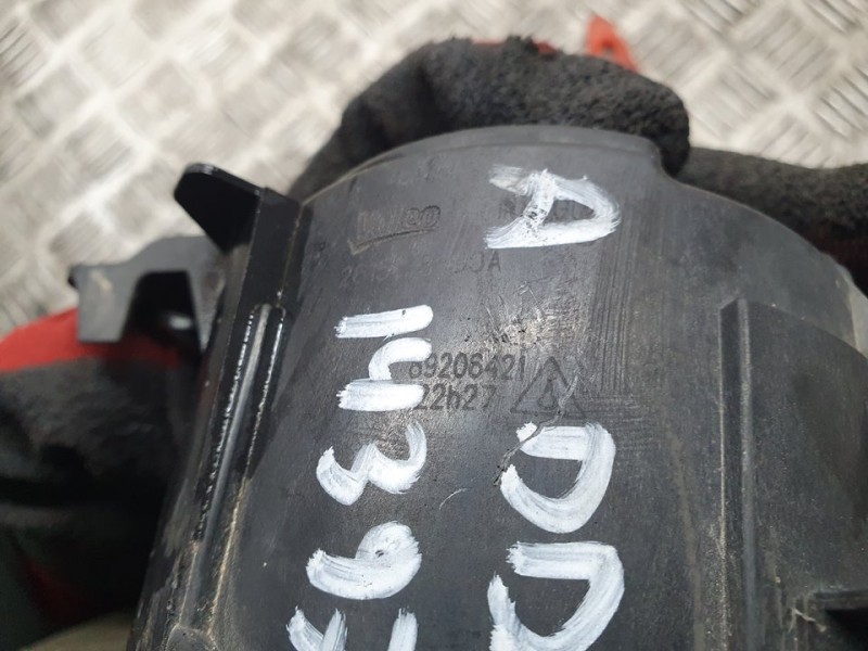 Recambio de faro antiniebla derecho para nissan qashqai+2 (jj10) acenta referencia OEM IAM 261508990A 89206421 