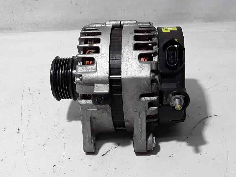 Recambio de alternador para hyundai ix35 sle 2wd referencia OEM IAM 373002A850 2611067 VALEO