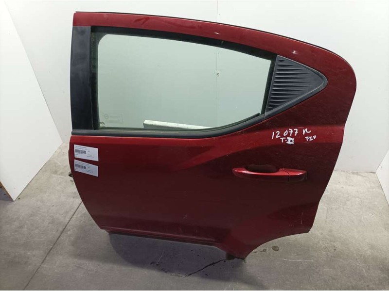 Recambio de puerta trasera izquierda para dodge avenger sxt referencia OEM IAM   TOCADA