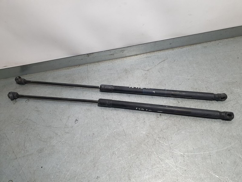 Recambio de amortiguadores maletero / porton para opel astra j lim. selective referencia OEM IAM 13582537  240N