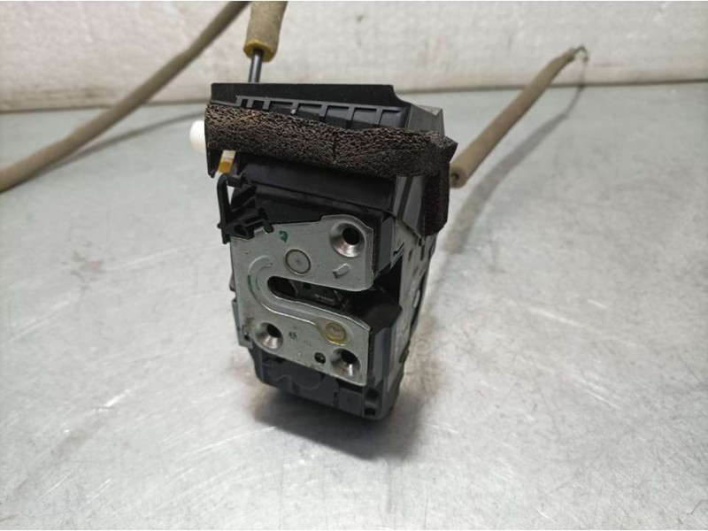 Recambio de cerradura puerta delantera izquierda para renault kadjar experience referencia OEM IAM 805014EA2B  ELECTRICA 6PINS