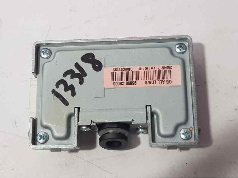 Recambio de camara vision trasera para hyundai i20 active link referencia OEM IAM 95890C8600 2604617 