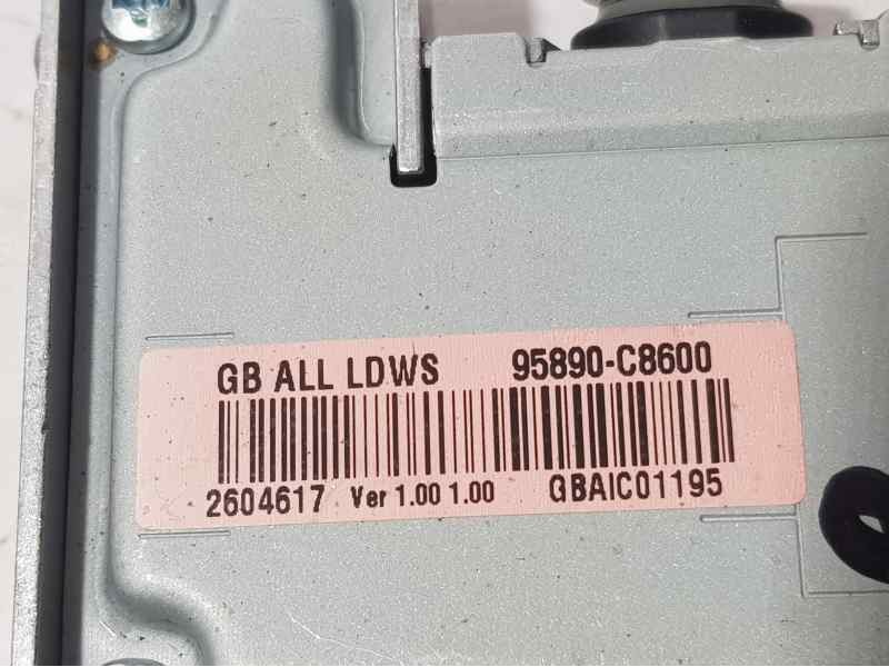 Recambio de camara vision trasera para hyundai i20 active link referencia OEM IAM 95890C8600 2604617 