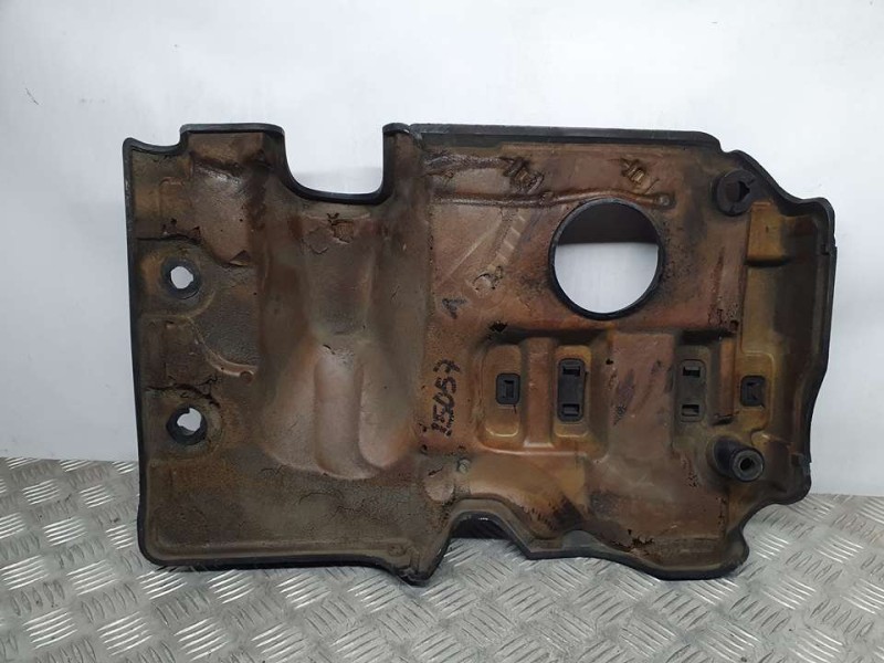 Recambio de tapa motor para chevrolet captiva 2.0 vcdi lt referencia OEM IAM SIN REF  
