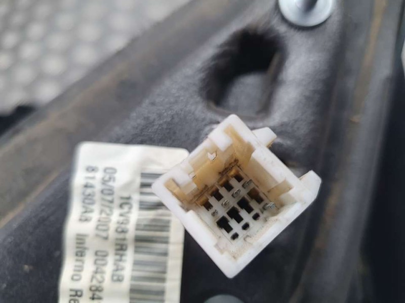 Recambio de retrovisor derecho para dodge avenger sxt referencia OEM IAM 1CV981RHAB  ELECTRICO 5 PINES TOCADO